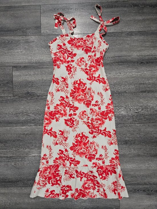 SHEIN Dresses & Skirts - Women's Floral SHEIN Dress sz S